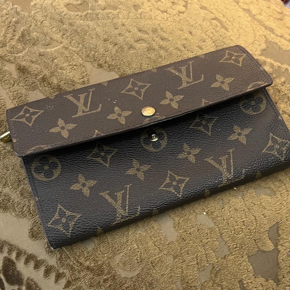 Louis Vuitton Brown and Tan Monogram Clutch